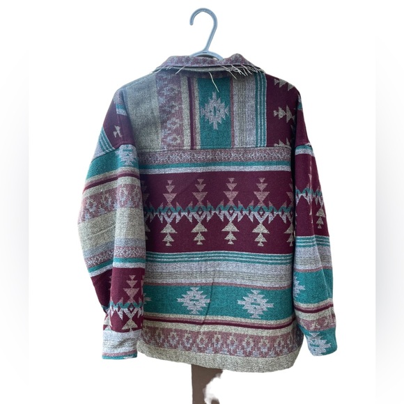 Boho Aztec print shacket M - Picture 3 of 7